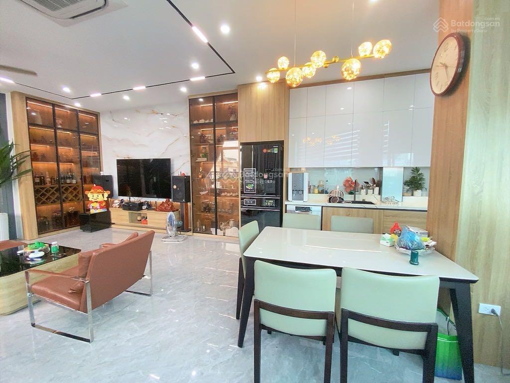 Bán nhà 7 tầng mặt phố đại la, nhà 100 m2, mặt tiền 7m. giá 34 tỷ