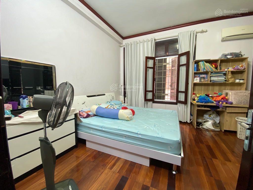 Bán nhà 7 tầng mặt phố huế, 110 m2, giá 38 tỷ, gần bờ hồ, thông sàn kinh doanh