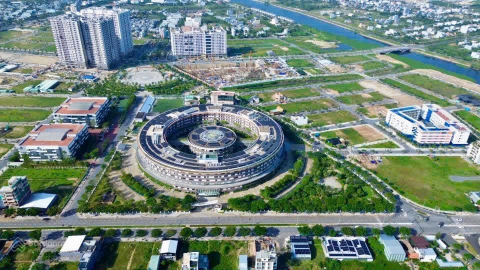 Lô góc đối diện công viên sát chung cư fpt plaza 4 cách biển 300m dễ kinh doanh