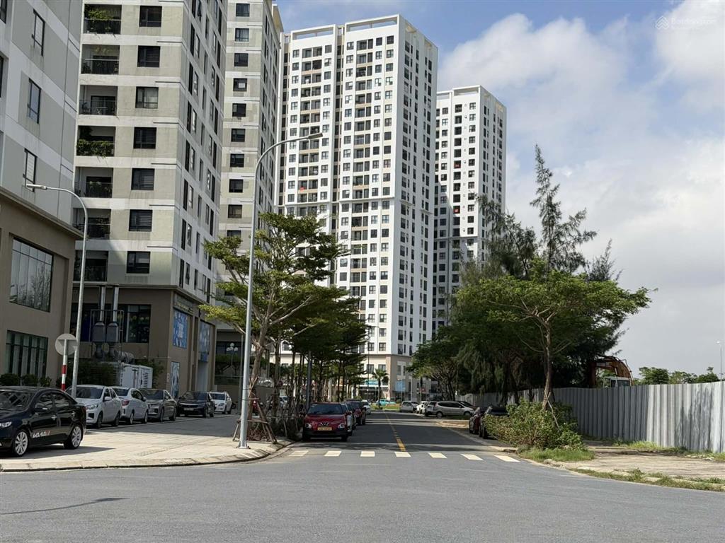 Bán lô đất 2 mặt tiền trước sau sát chung cư plaza cách biển 300m