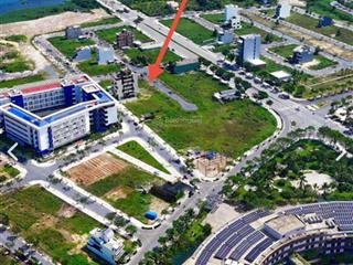 Bán lô đất đẹp phân khu v6 sát toàn 15 tầng vị trí tiềm năng xây căn hộ cho thuê