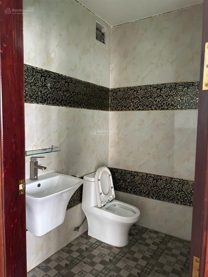 Bán nhà riêng tại nguyễn triệu luật, 9,5 tỷ, 143 m2, giá ưu đãi