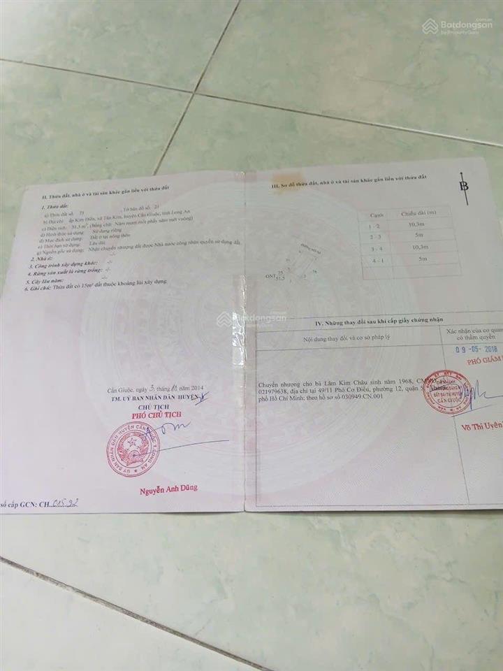 Bán nhà giá hạt dẻ đường xe hơi sổ thể hiện đường tân kim giáp ranh quy đức