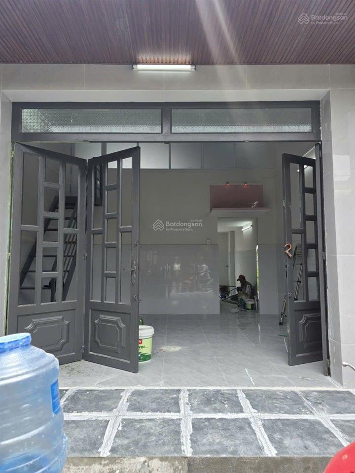 Nhà tân kim đường xe hơi giáp ranh thành phố chỉ cách 30m, nhà vào ở ngay mà giá chỉ có 1 tỷ 680
