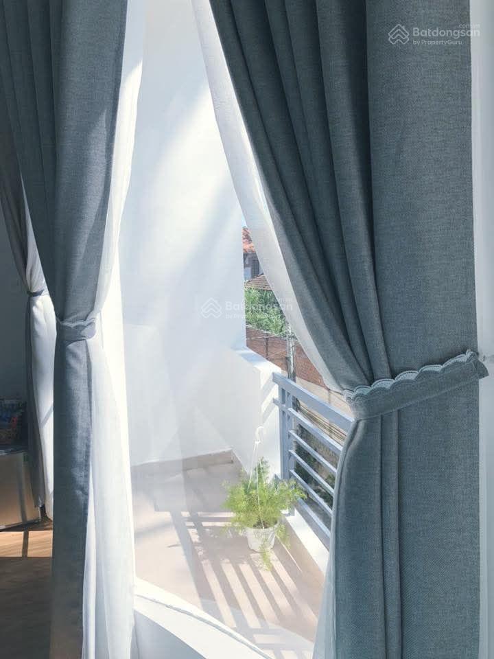 Bán nhà p4 đà lạt thích hợp để kinh doanh khách sạn, homestay và ở đường xe hơi đậu trước nhà