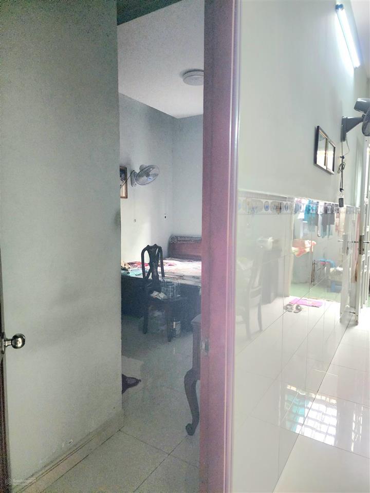 Biệt thự khu dân cư gia hòa. sổ hồng hoàn công đầy đủ. tiếp khách thiện chí