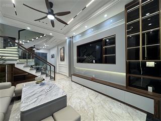 Bán nhà độc lập 62.8m2 x 4 tầng ngay chợ minh kha 4 phòng ngủ, ngõ ô tô 0916 862 ***