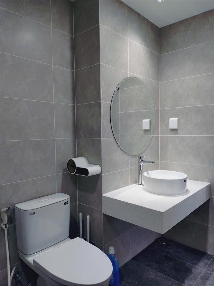 Bán căn 2pn 2wc 70m2 rẻ nhất tòa giá 1.990 tỷ (full 102%) nhà mới chưa sử dụng cc the maison