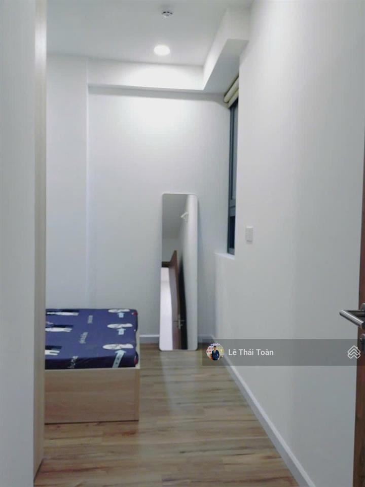 Bán căn 2pn 2wc 70m2 rẻ nhất tòa giá 1.990 tỷ (full 102%) nhà mới chưa sử dụng cc the maison