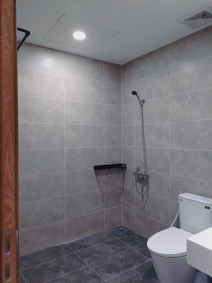 Bán căn 2pn 2wc 70m2 rẻ nhất tòa giá 1.990 tỷ (full 102%) nhà mới chưa sử dụng cc the maison