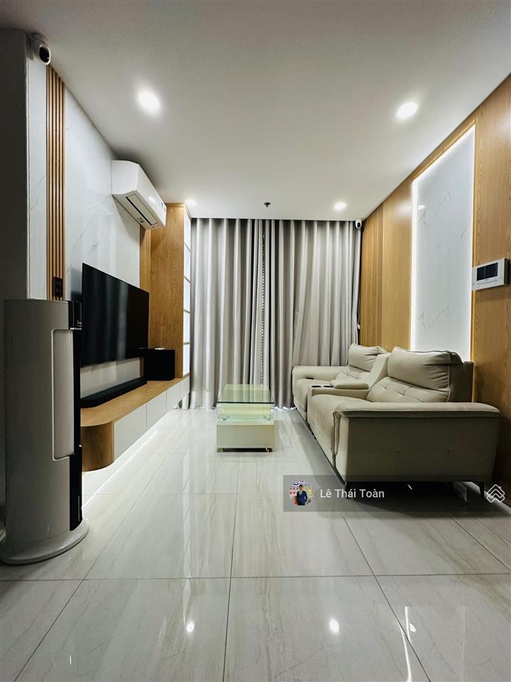 Cho thuê 2pn 70m2 giá 10 triệu full nội thất xịn, đẹp. chung cư cao cấp happy one central