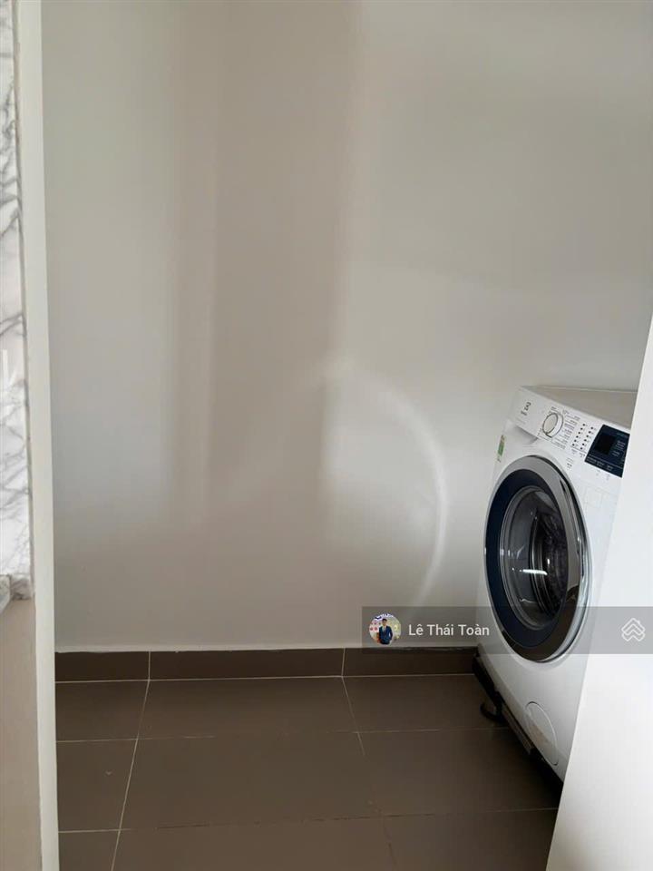 Bán căn 2pn2wc 65m2 sẵn hd thuê dài hạn 11 triệu tháng  hợp đồng còn 3 năm cc midori park the view