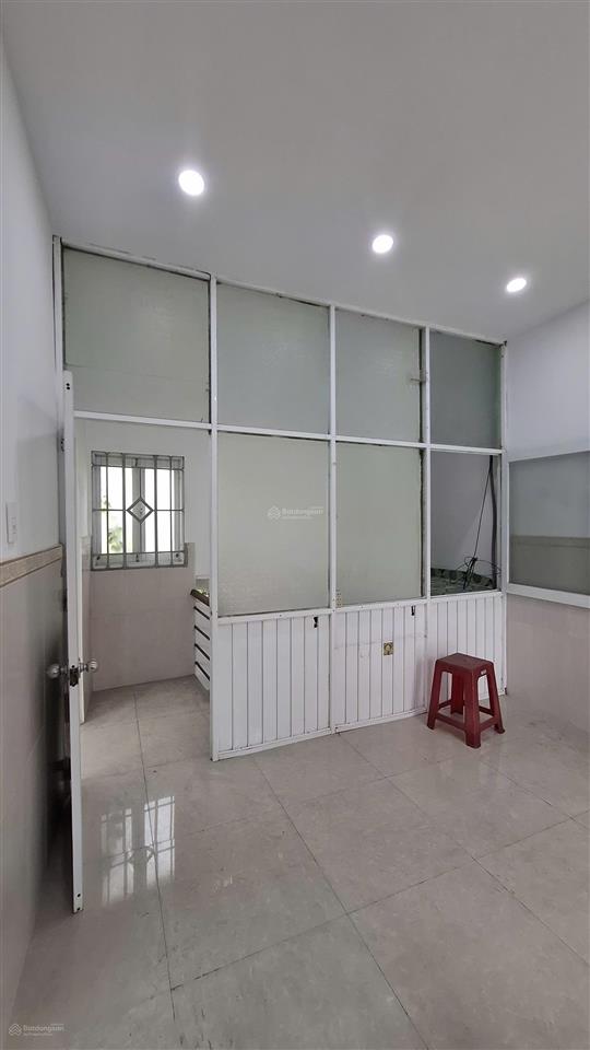 Hẻm xe tải tránh sát đặng minh trứ, tân bình, 30m2, 2pn, chỉ 4 tỷ nhỉnh