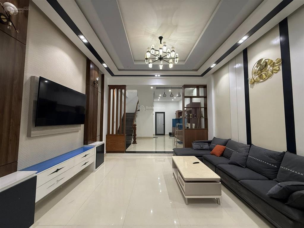 Cần bán nhà 2 tầng mt hòa minh 4.đà nẵng.