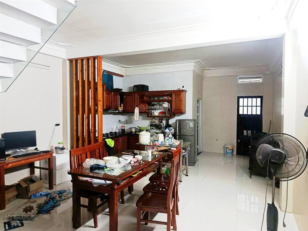 Chính chủ gửi bán nhà 3 tầng mt hòa minh 14.đà nẵng