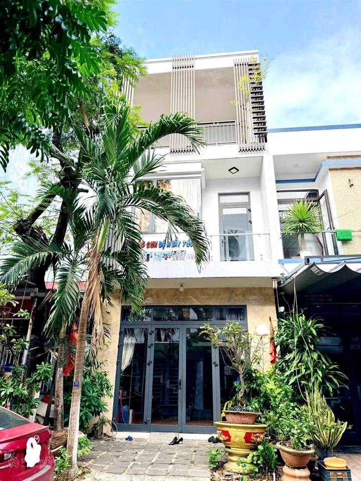 Chính chủ gửi bán nhà 3 tầng mt hòa minh 14.đà nẵng