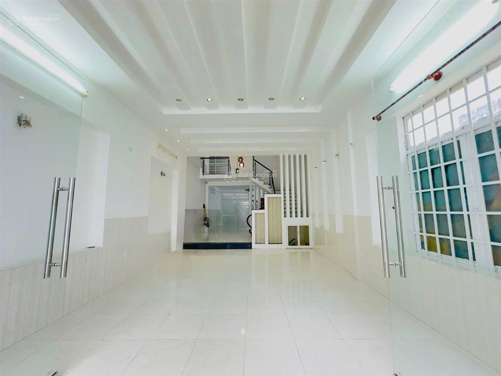 Chính chủ gửi bán nhà 3 tầng mt( kẹp view công viên) phú xuân 2.đà nẵng.