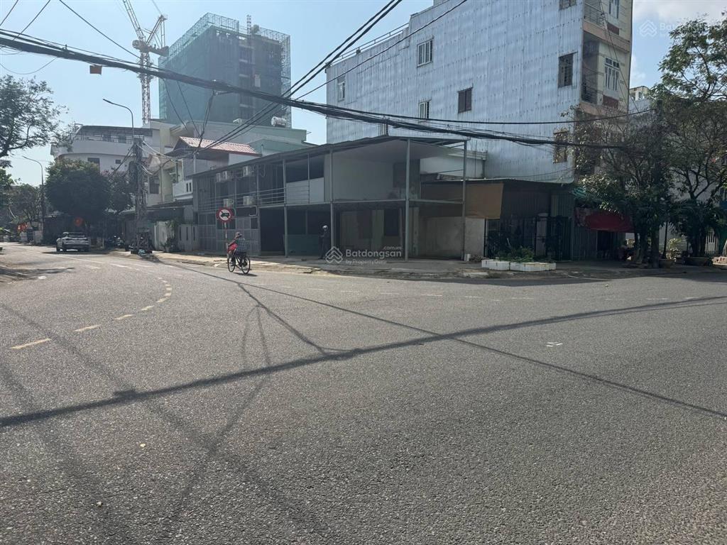 Cần bán lô góc 2 mt đường phùng hưng và nguyễn thị thập.p thanh khê.đà nẵng