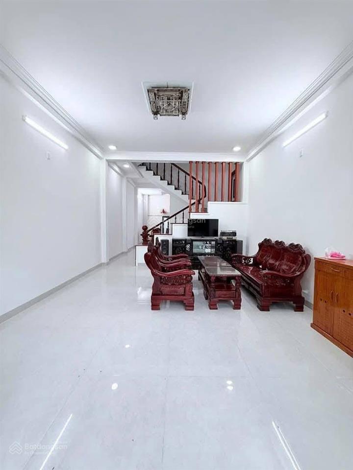 Chính chủ gửi bán nhà 3 tầng mt đường lương khánh thiện, p hoà khánh.đà nẵng