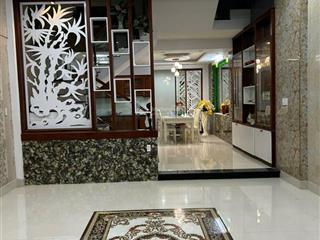 Cần bán nhà 3 tầng mt đường lê văn thịnh,đà nẵng.