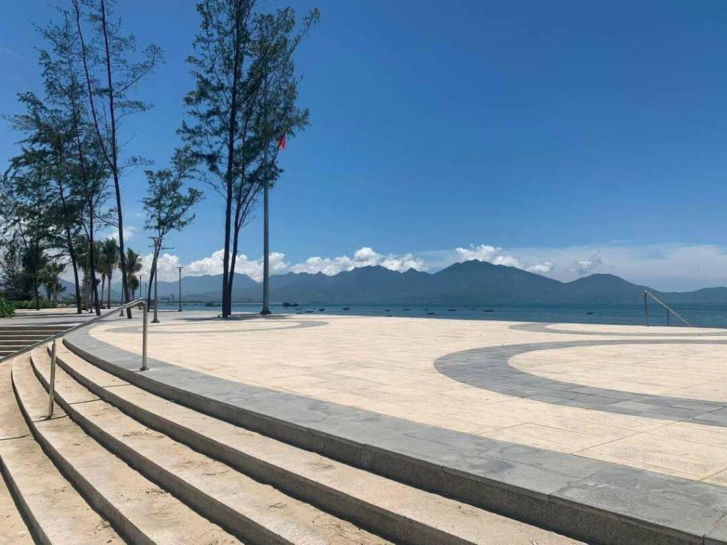 Chính chủ gửi bán lô đất view biển đường nguyễn tất thành, đà nẵng