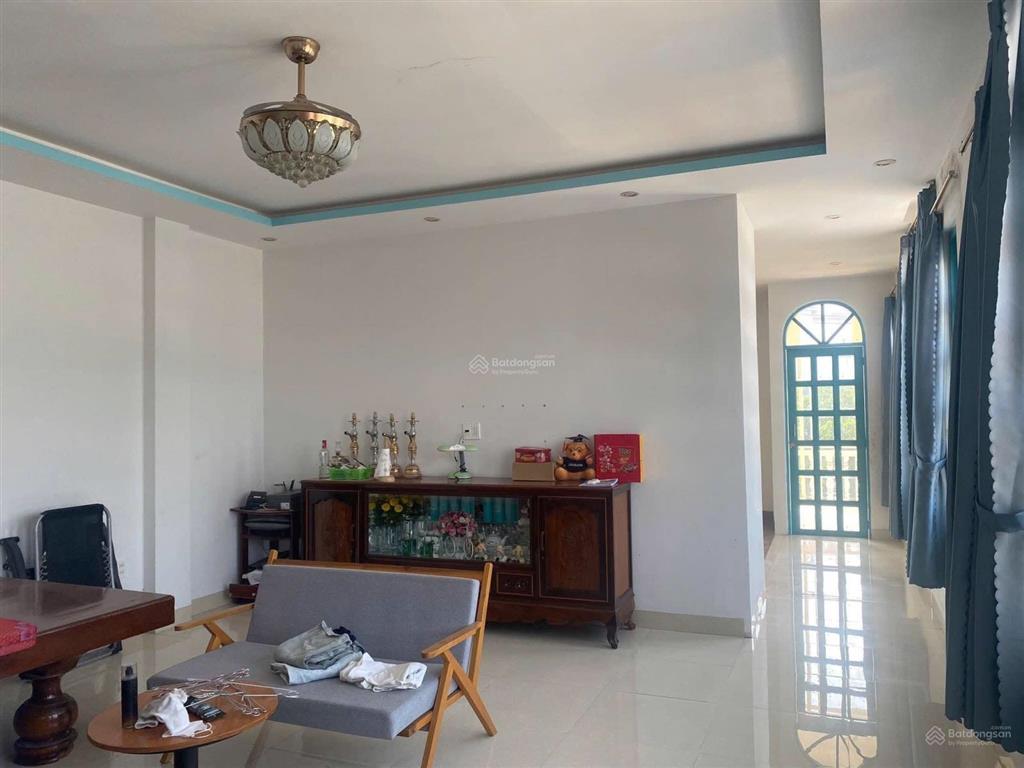 Cần bán nhà 3.5 tầng mt( kẹp kiệt 4m) đường phùng hưng, p hòa minh, quận liên chiểu. đà nẵng