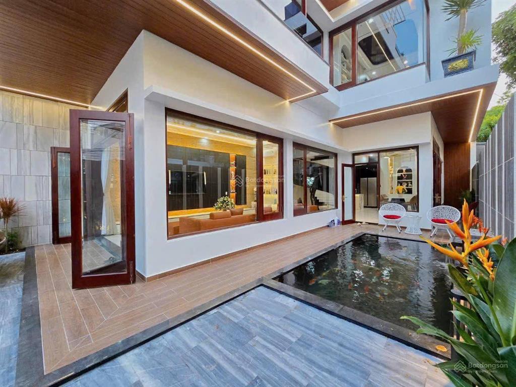 Chính chủ gửi bán nhà 3 tầng 2 mặt tiền bàu năng 3.đà nẵng