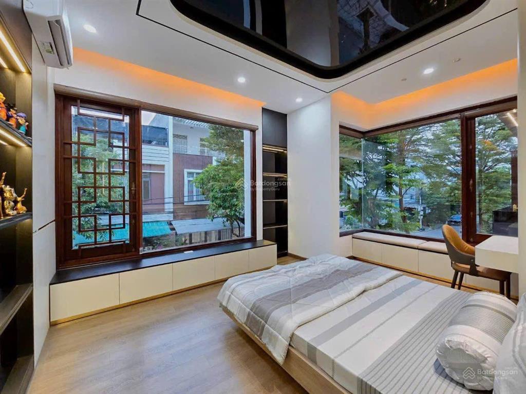 Chính chủ gửi bán nhà 3 tầng 2 mặt tiền bàu năng 3.đà nẵng
