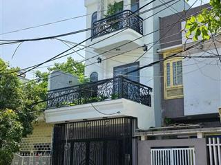 Chính chủ gửi bán nhà 3 tầng full nội thất mt đường dương đức hiền.đà nẵng