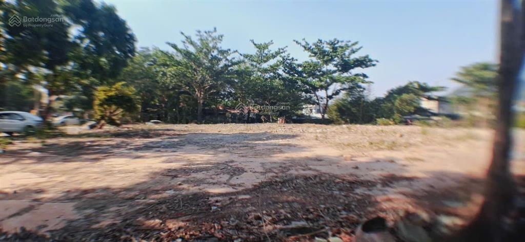 Cần bán lô góc 4 mặt tiền đường dt 602,hoà ninh.đà nẵng