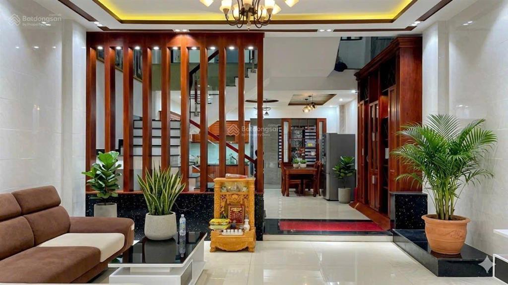 Chính chủ gửi bán nhà 4 tầng mt hòa phú 9(gò nảy 6 cũ), đà nẵng