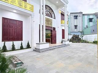 Cần bán nhà 2 tầng mt chơn tâm 9,đà nẵng