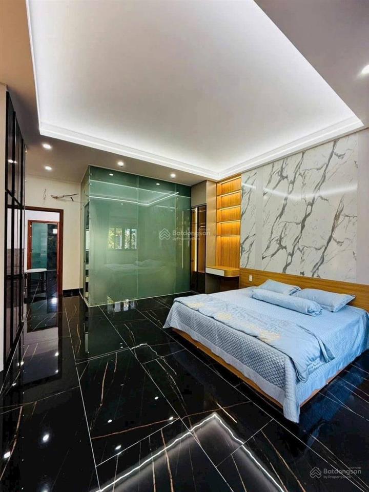 Cần bán nhà 5 tầng 1 tum mt nguyễn nhược pháp (có thang máy), đà nẵng