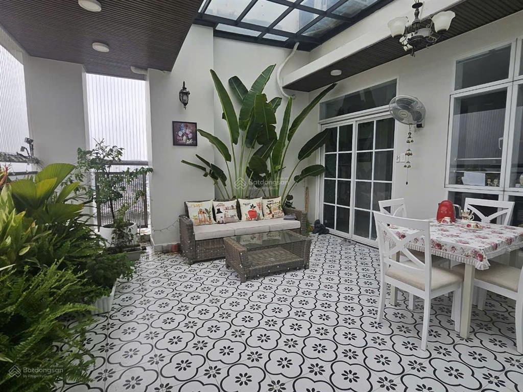 Bán penthouse đẹp tại him lam riverside, 17,2 tỷ, 220m2, 4pn, 3wc