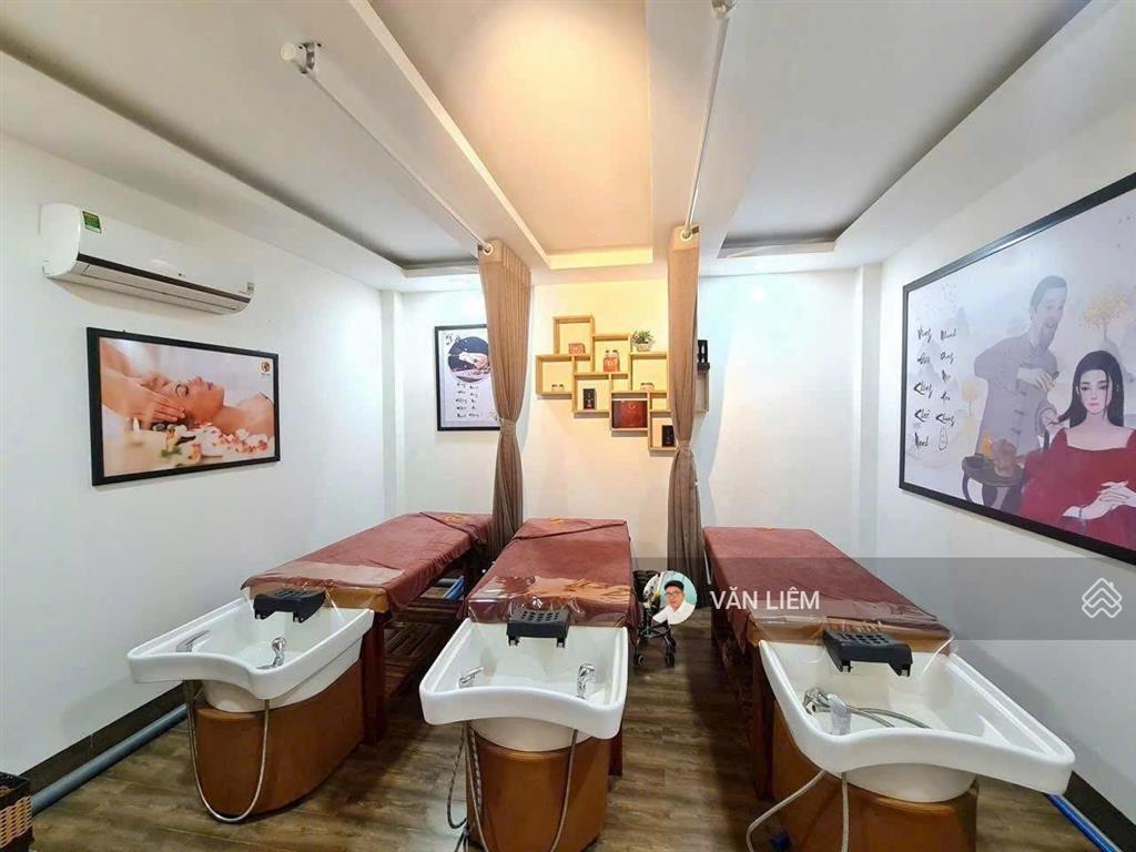 Bán nhà 1 trệt 4t 66,9m2 có thang máy mặt đường trần bình trọng khu bàn cờ trung tâm tp. nha trang