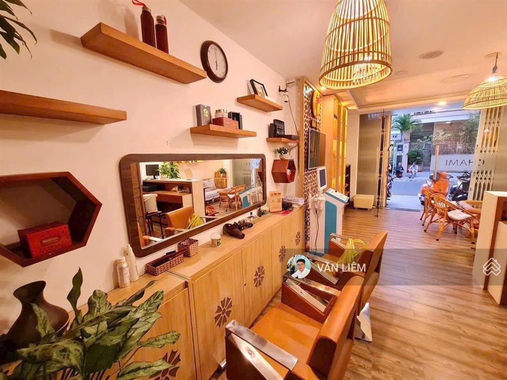 Bán nhà 1 trệt 4t 66,9m2 có thang máy mặt đường trần bình trọng khu bàn cờ trung tâm tp. nha trang