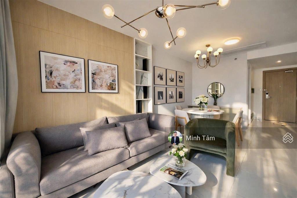 Bán căn hộ 2pn trung tâm nha trang  view biển, sổ đỏ chính chủ  dqua hotel 5 sao
