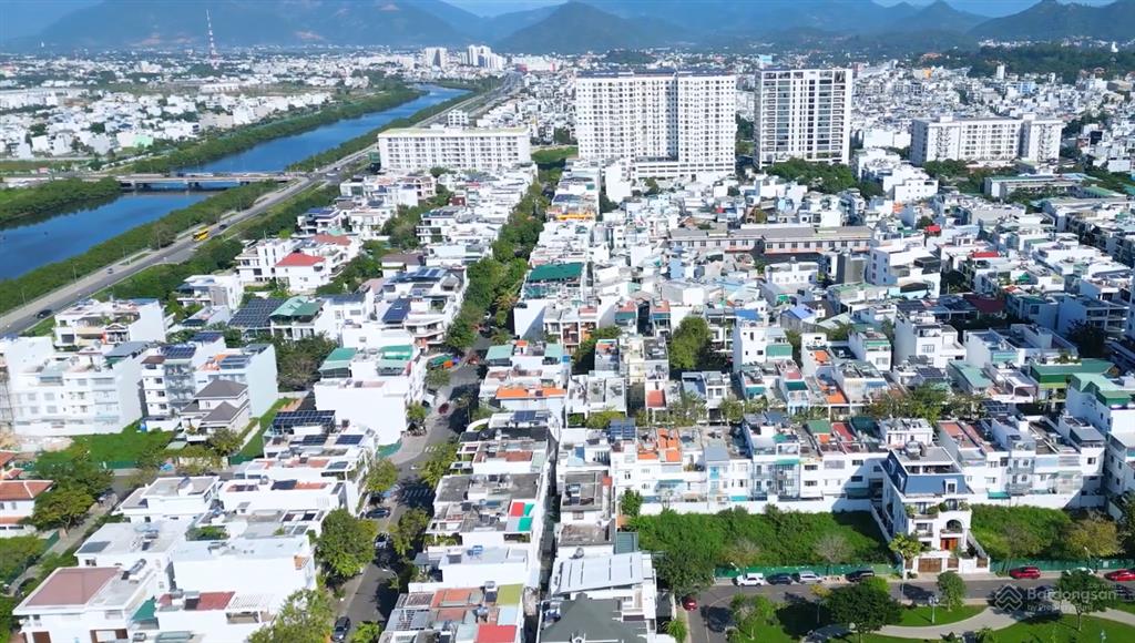 Siêu hiếm lô góc đường a2 văn tiến dũng, vcn phước hải, dt 172m giảm giá bán nhanh chỉ 150tr/m2