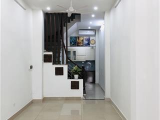 Chính chủ cho thuê nhà mặt phố ngã tư lê trọng tấn quang trung