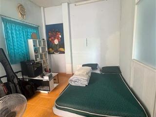 18m2 phạm văn bạch, 3 tầng, 2pn, 2wc gần mặt tiền