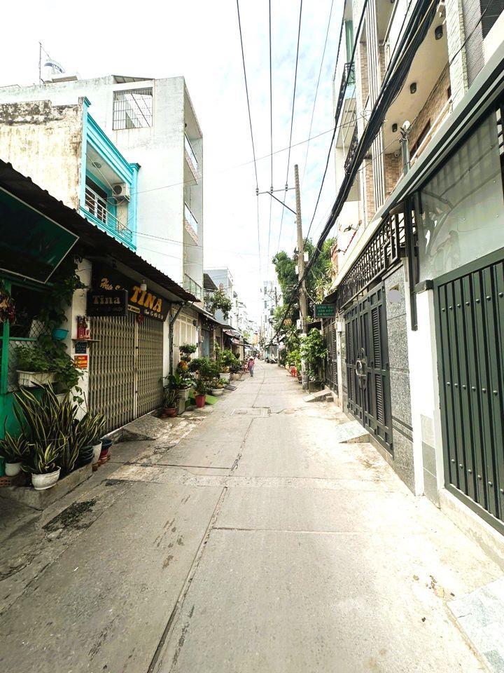 93m2 TRỊNH ĐÌNH TRỌNG / HẺM 4M THÔNG / 9 TỶ 5