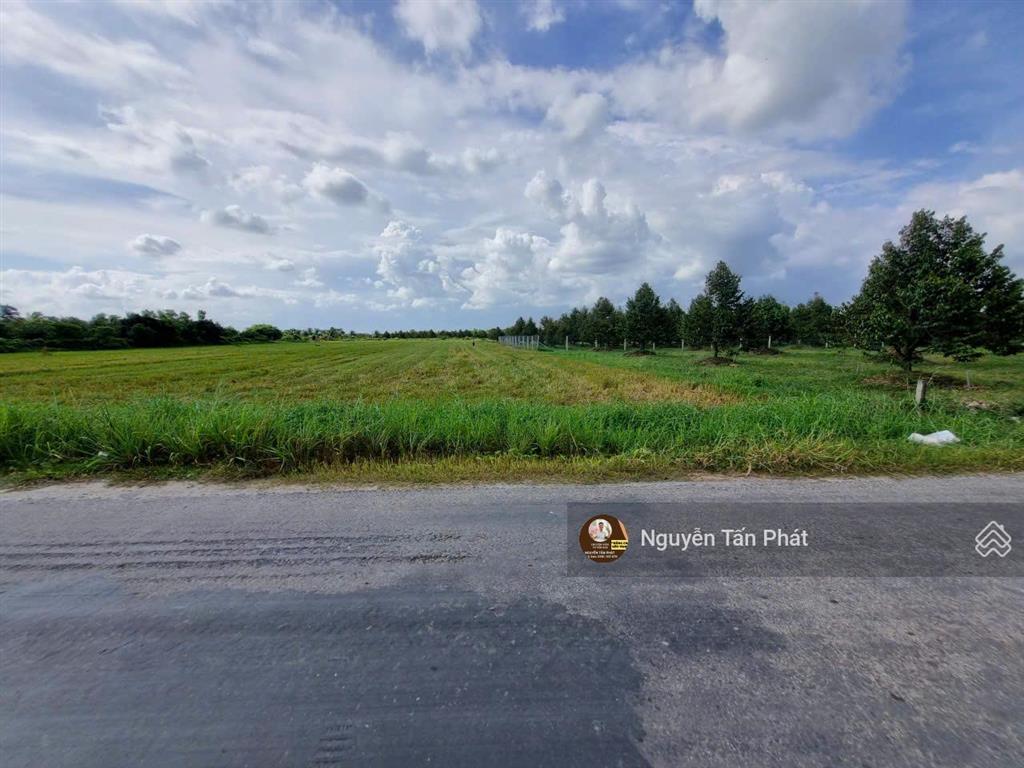 7000m2 có 1600m2 thổ cư. ngay khu đô thị phước đông. 12,4 tỷ