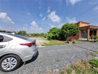 150m2 có thổ. đường xe hơi. gần nhựa. 2xx tr