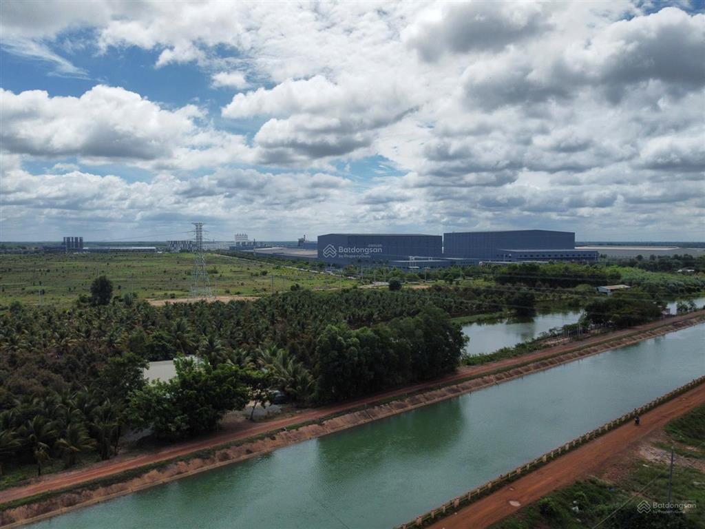 110m² có thổ cư. nằm giữa kcn phước đông. 380tr