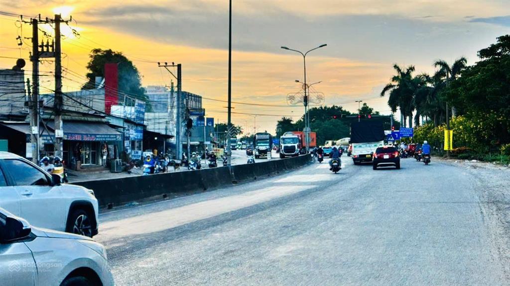 30x150 có 400m2 thổ cư. ngay kcn phước đông. 4,x tỷ