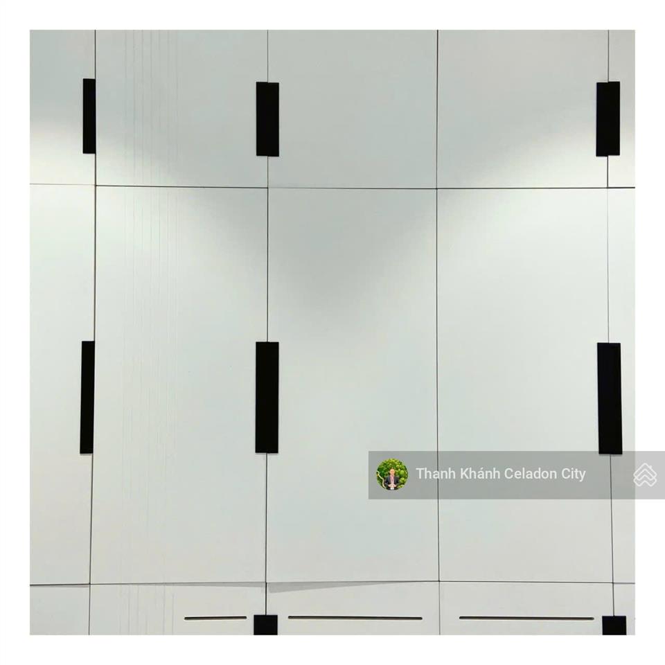 Bán căn 2pn2wc diamond centery 86m2, view hồ bơi, để lại full nt như hình  tặng 1 slot ô đậu xe