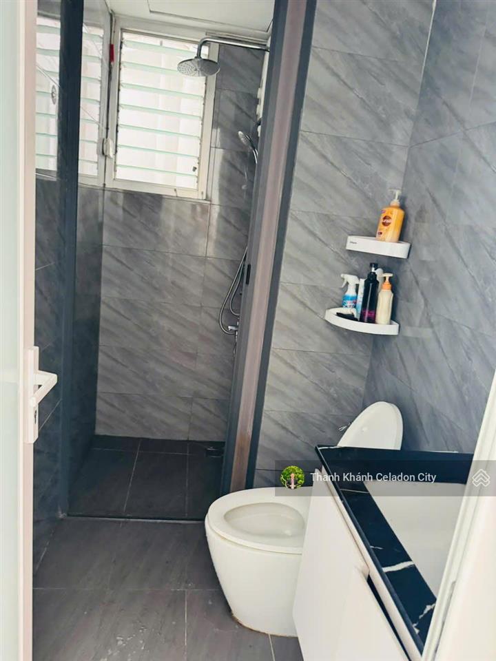 Siêu hiếm  bán gấp căn 3pn, 2wc, 84m2, có ban công, khu ruby, giá 5.4 tỷ có tl (có sổ hồng)
