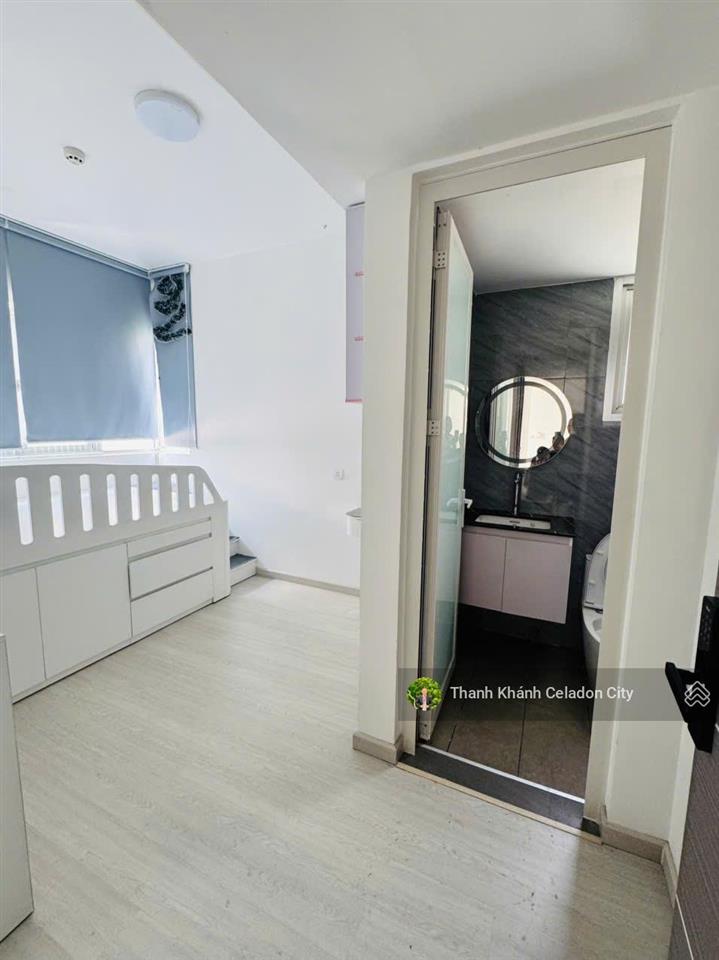 Siêu hiếm  bán gấp căn 3pn, 2wc, 84m2, có ban công, khu ruby, giá 5.4 tỷ có tl (có sổ hồng)