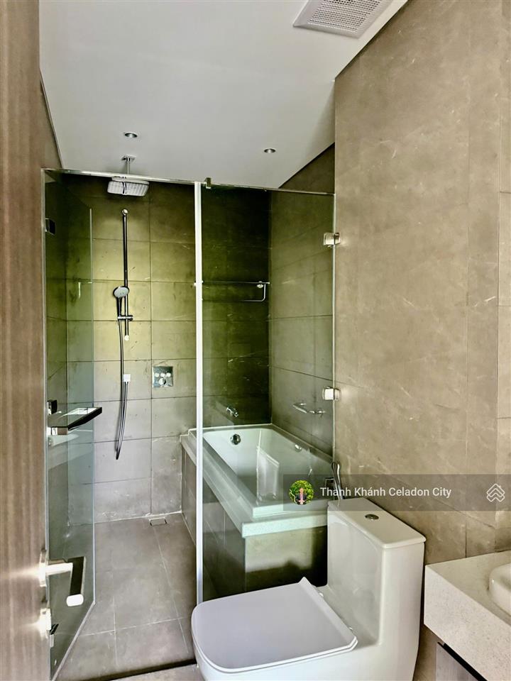 Bán gấp diamond centery 3pn3wc, 120,7m2 view công viên, tháp c4, giá bán 11ty trả chậm 36 tháng