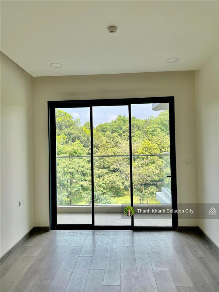 Bán gấp diamond centery 3pn3wc, 120,7m2 view công viên, tháp c4, giá bán 11ty trả chậm 36 tháng